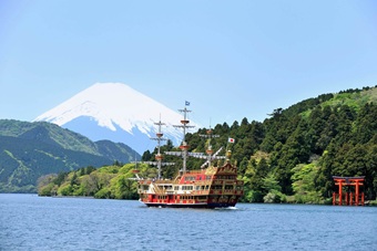 Lake Ashi Cruise
